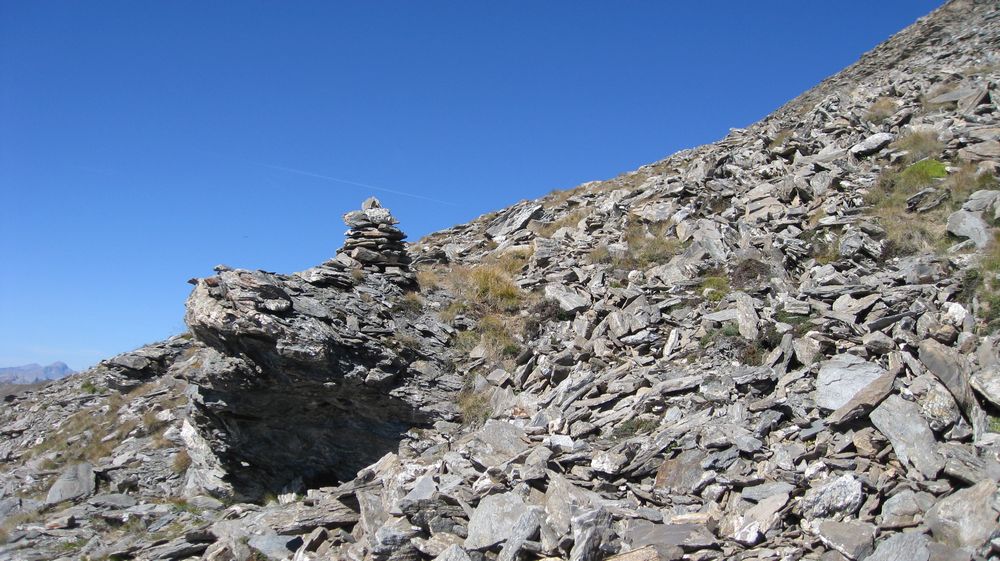 #8 Cairn 2850m : Porte d Cairn 2850m : Porte d'entrée des difficultés