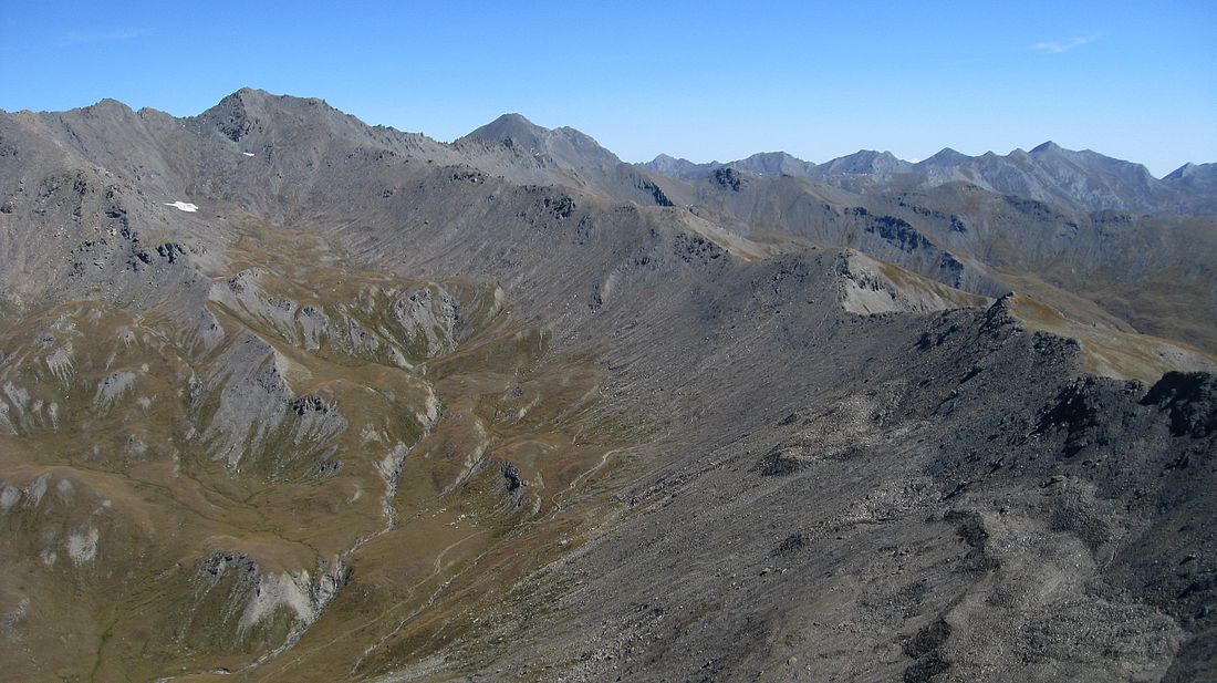 #11 Crête des Eaux Pendantes : Vue du ciel Crête des Eaux Pendantes : Vue du ciel