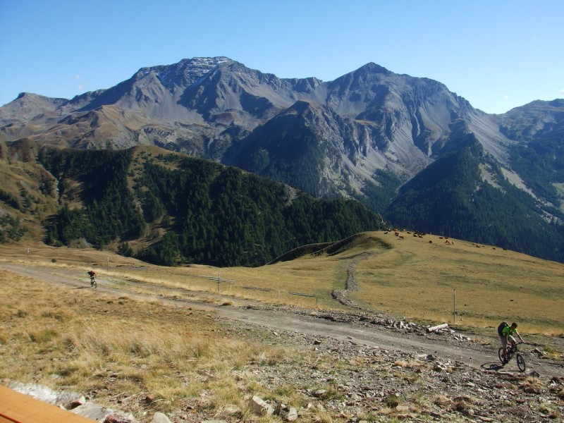 #2 Homme de Pierre : Florent et Eric en finissent avec la 2nd longue montée. Homme de Pierre : Florent et Eric en finissent avec la 2nd longue montée.