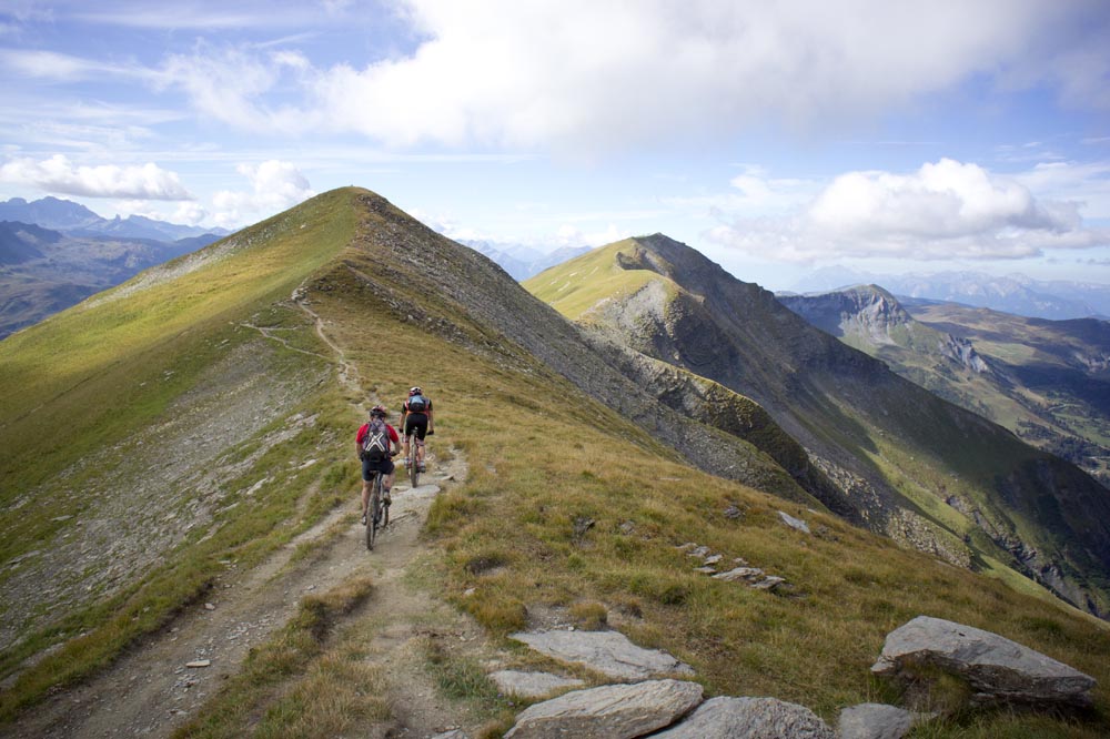 #6 Descente sous le Joly : Un aller retour express avant d Descente sous le Joly : Un aller retour express avant d'enquiller la descente