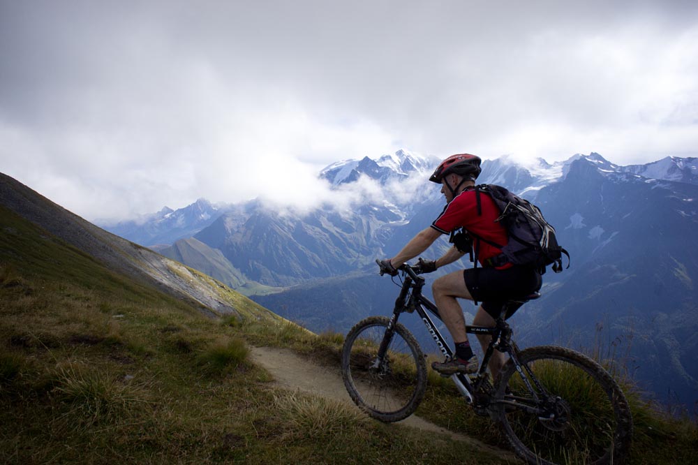 #5 Arrivée sous la Combaz : Ca se couvre Arrivée sous la Combaz : Ca se couvre