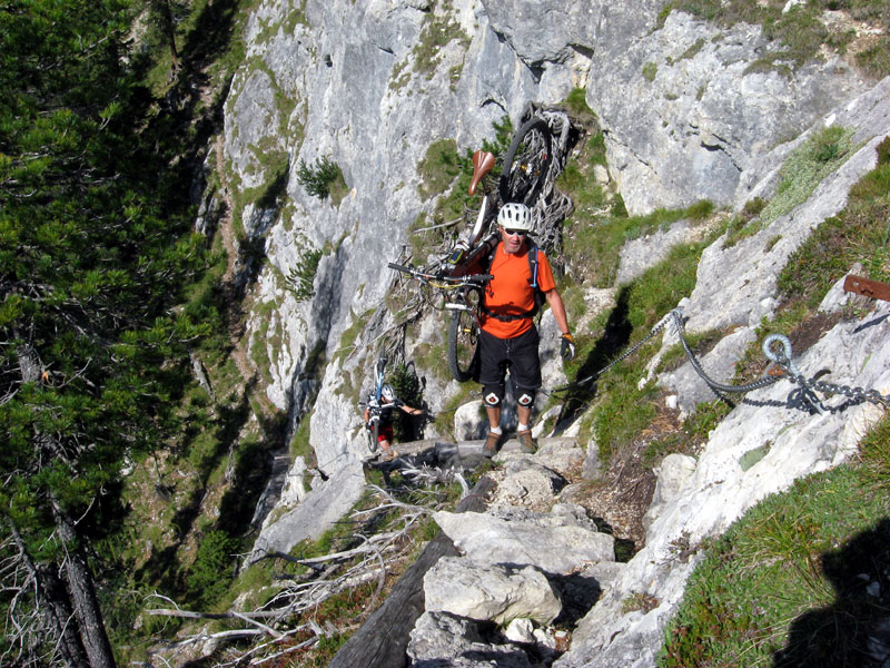 Forcella di Chiesa via 3 : Portage mais comme on ne fait pas ça tous les jours, ça doit rester un plaisir....