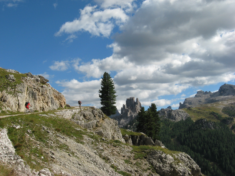 Via 412 : Montée tranquille sur Rozes