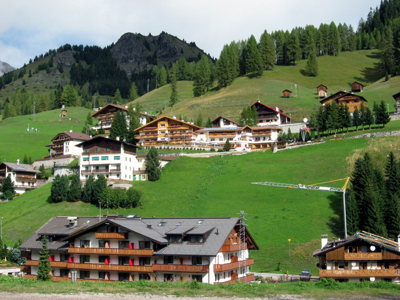 Arabba : Chalets et l'Hôtel Olympia