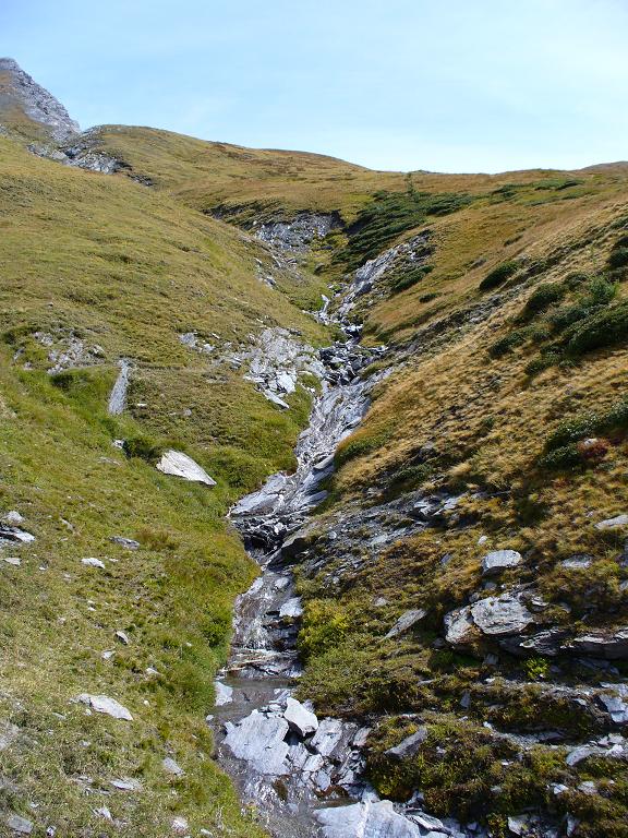 #5 Montée : Et au milieu, coule un ruisseau Montée : Et au milieu, coule un ruisseau