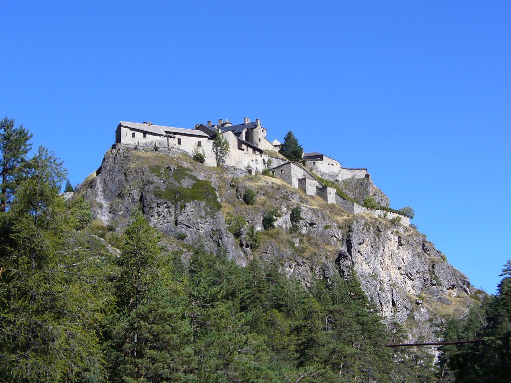 Château Queyras : Le château toujours ...