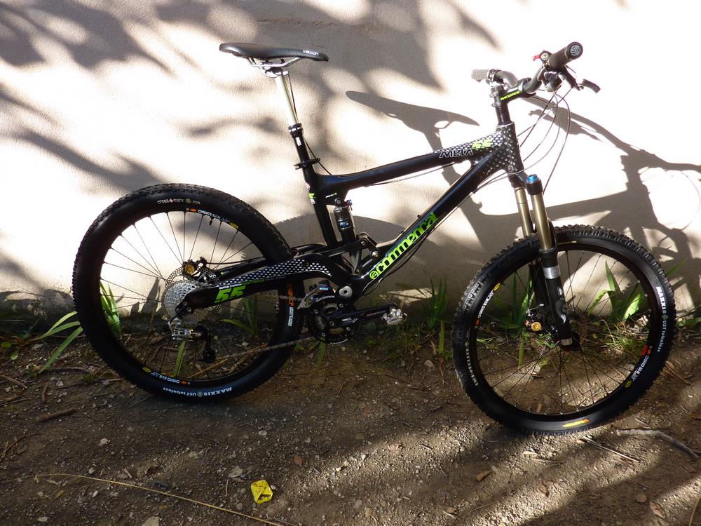 #1 Mon nouveau joujou : Montage perso sur la base d Mon nouveau joujou : Montage perso sur la base d'un kit Factory de Commencal Meta 5.5 C
