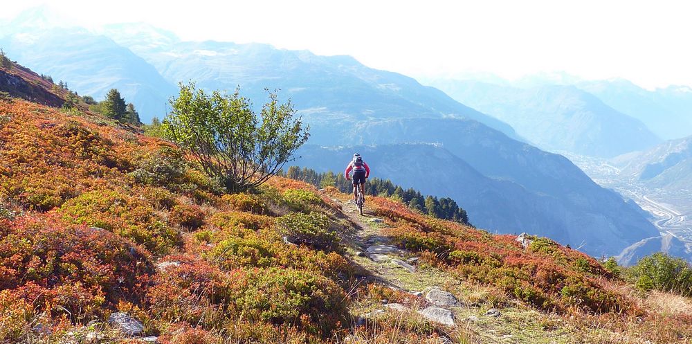 Méraloup : Pierre 1.5km au dessus de la vallée