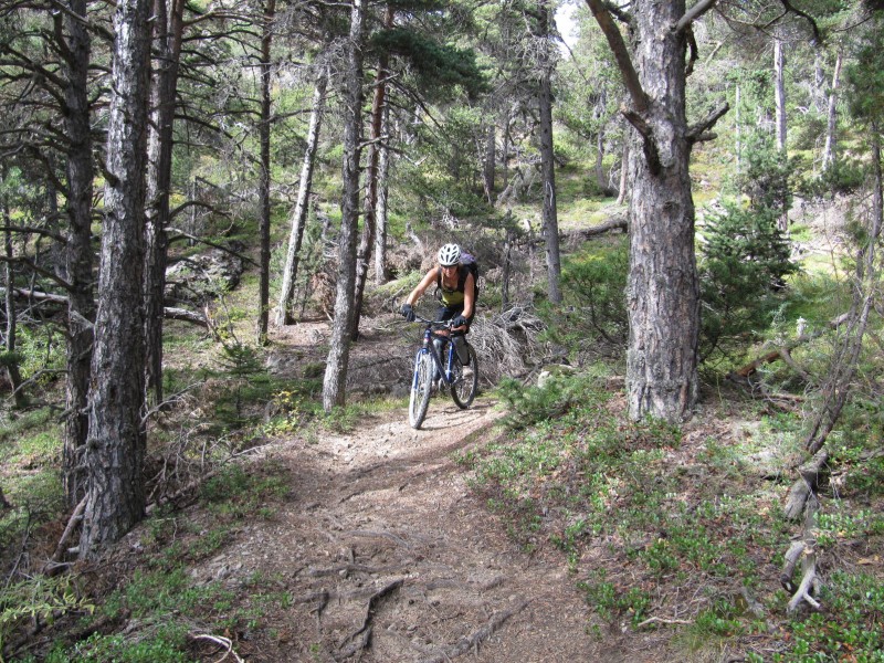 #5 Bettyboo en action : pas pire ce sentier Bettyboo en action : pas pire ce sentier