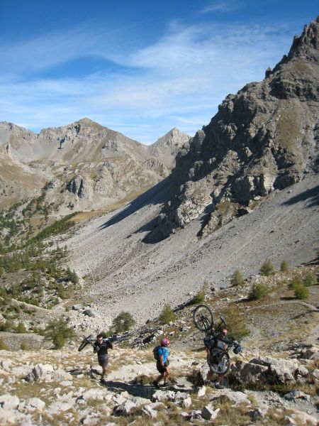 #4 Col de Moussière : MC t Col de Moussière : MC t'as pas perdu quelque chose ?