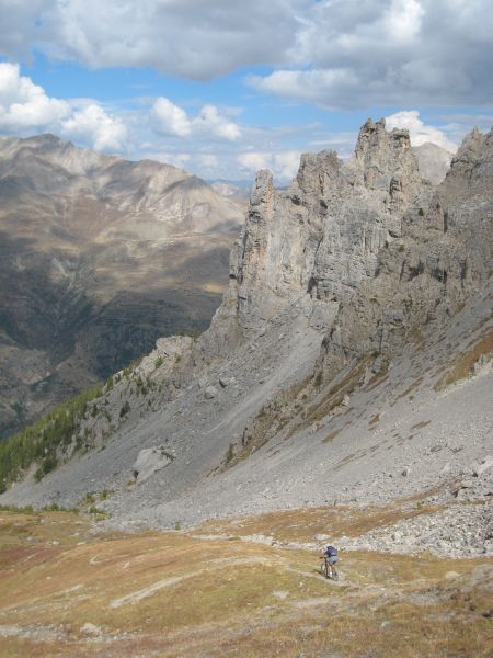 Roches Corneille : Belle ambiance dans ce vallon