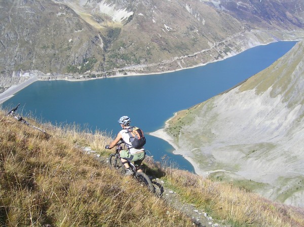 #8 Gilles et le lac de Gd Maison : Surplombant !! Gilles et le lac de Gd Maison : Surplombant !!