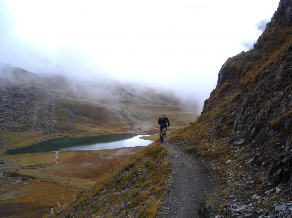 #2 Lac des Cerces : Descente du col des Cerces Lac des Cerces : Descente du col des Cerces