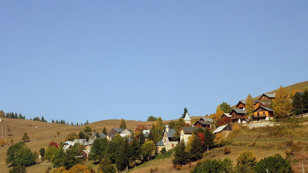 Villard Reymond : joli petit village plein sud