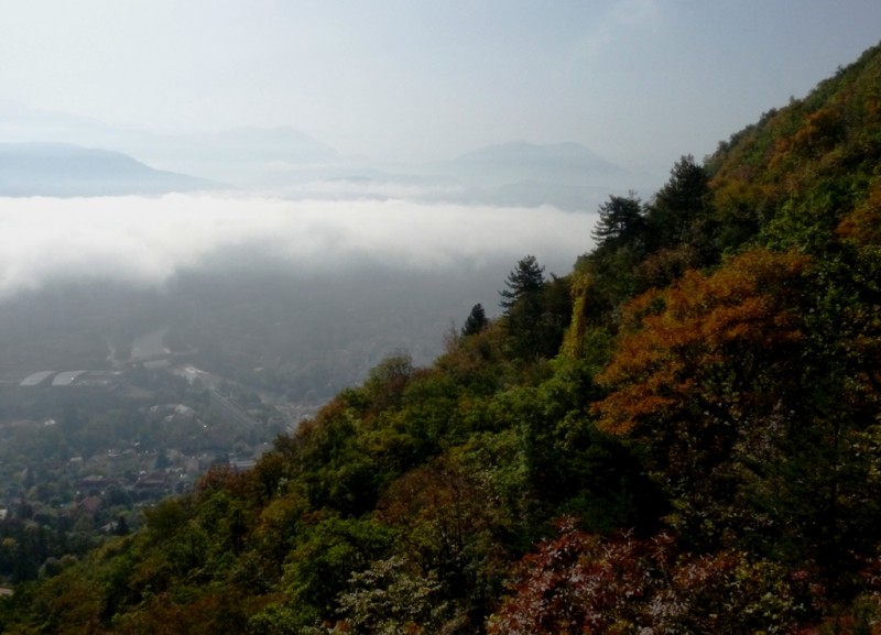 #6 Grenoble : encore un peu sous la brume matinale. Grenoble : encore un peu sous la brume matinale.