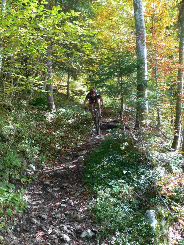 #16 Descente du Pertuis 2 : passage plus tranquille Descente du Pertuis 2 : passage plus tranquille