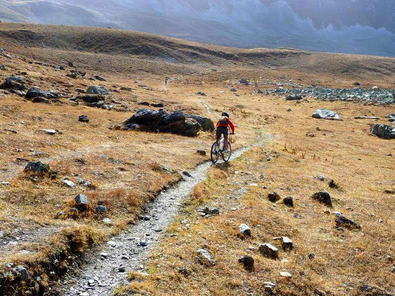 #9 Lac du Toûno : Belle descente dans les prairies Lac du Toûno : Belle descente dans les prairies