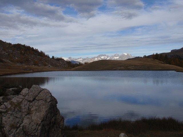Lac du Lauzet : les Ecrins comme toile de fond