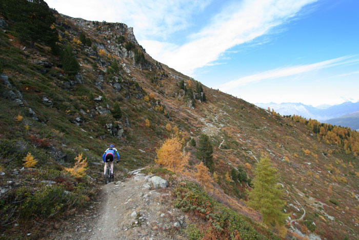 #5 Couleurs automnale : Vives les mélèzes jaunes :D Couleurs automnale : Vives les mélèzes jaunes :D