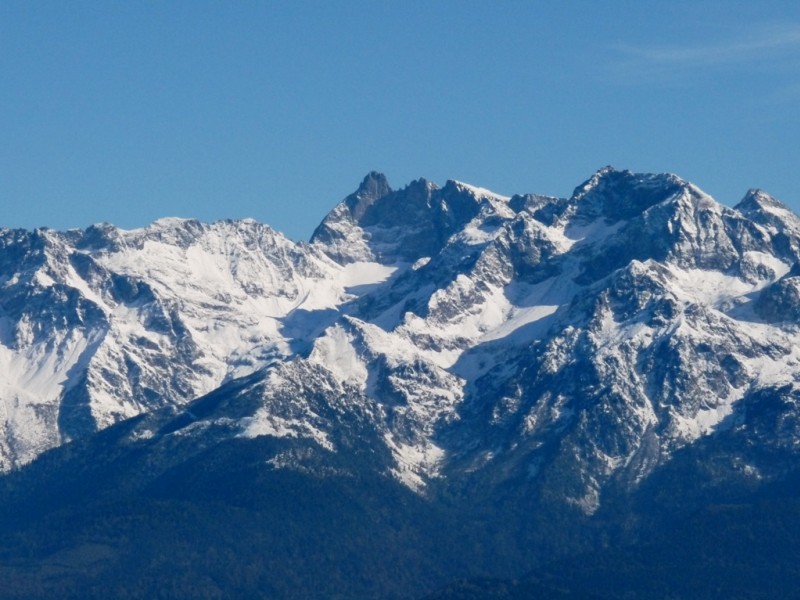 #6 Les Trois Pics de Belledonne : un petit avant gout de l Les Trois Pics de Belledonne : un petit avant gout de l'hiver.