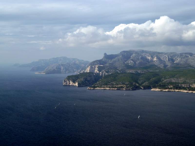 #1 Calanques : Belle vue sur les calanques Calanques : Belle vue sur les calanques