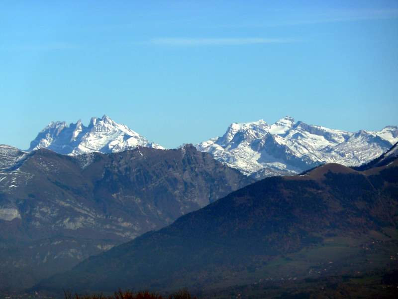 #2 Dts du Midi : Dt du Midi, Marcelly très faiblement enneigé et Tour Sallière Dts du Midi : Dt du Midi, Marcelly très faiblement enneigé et Tour Sallière