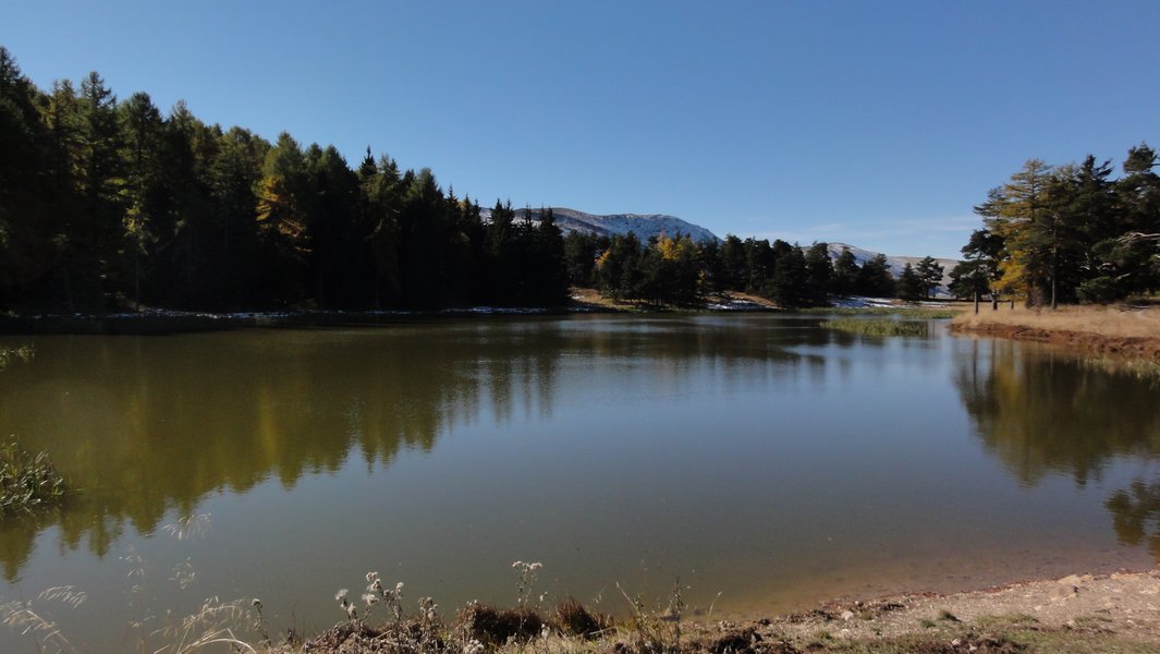 Lac des Monges : Encore plus beau en fin d'automne !