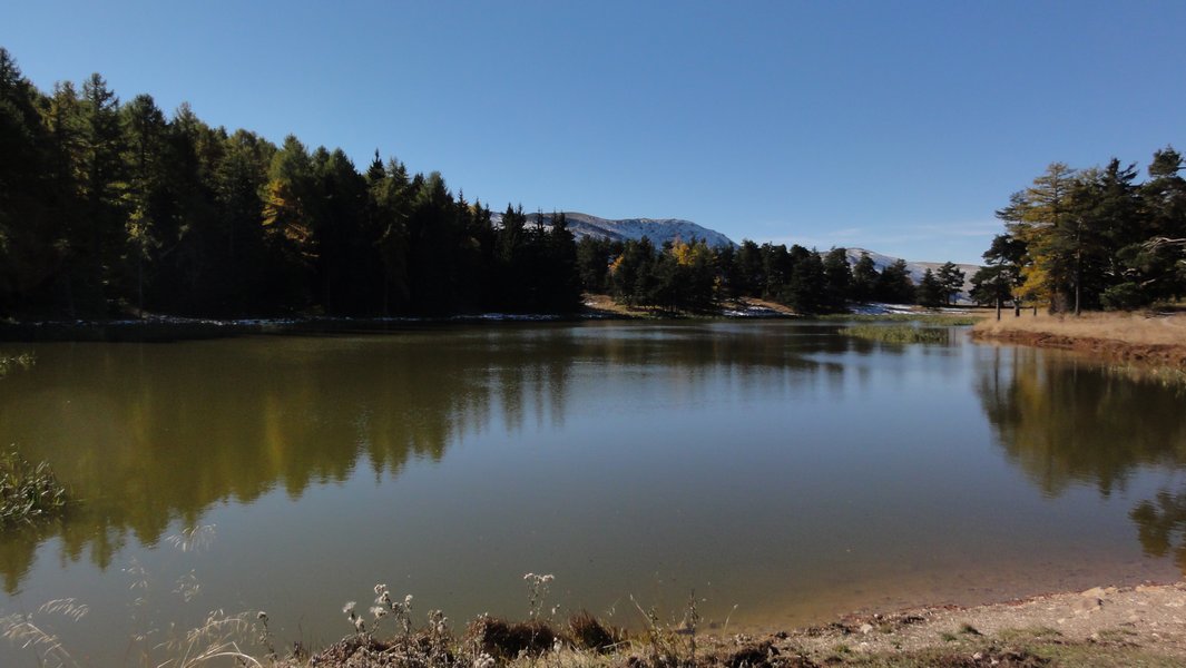 #11 Lac des Monges : Encore plus beau en fin d Lac des Monges : Encore plus beau en fin d'automne !