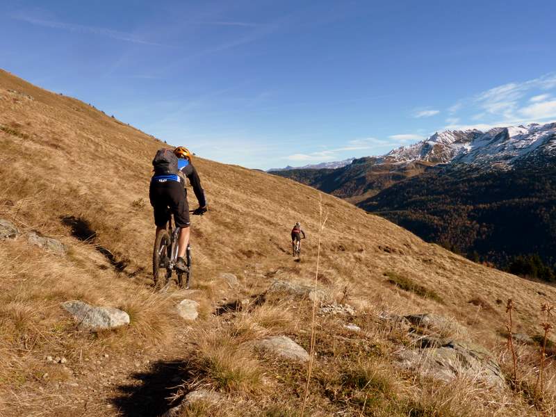 #2 Chalets de la Loriaz : Descente face au Valais cette fois Chalets de la Loriaz : Descente face au Valais cette fois