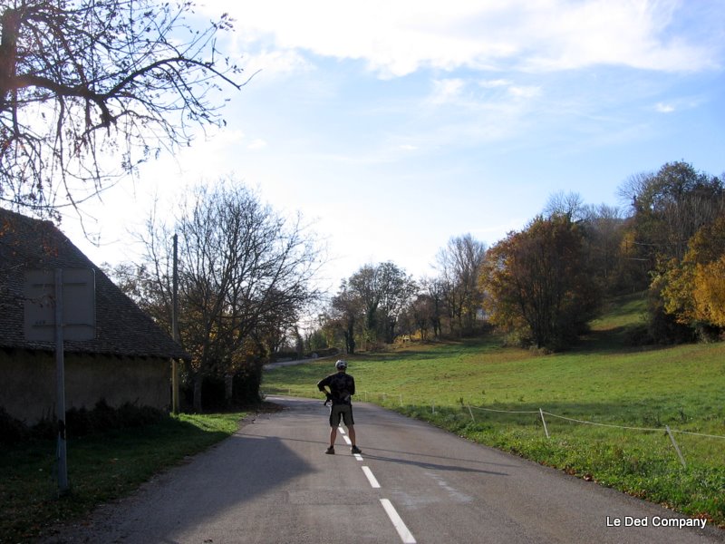 Gilles : Non, non, ce n'est pas ce que vous croyez.

Il ne fait pas la Police :)