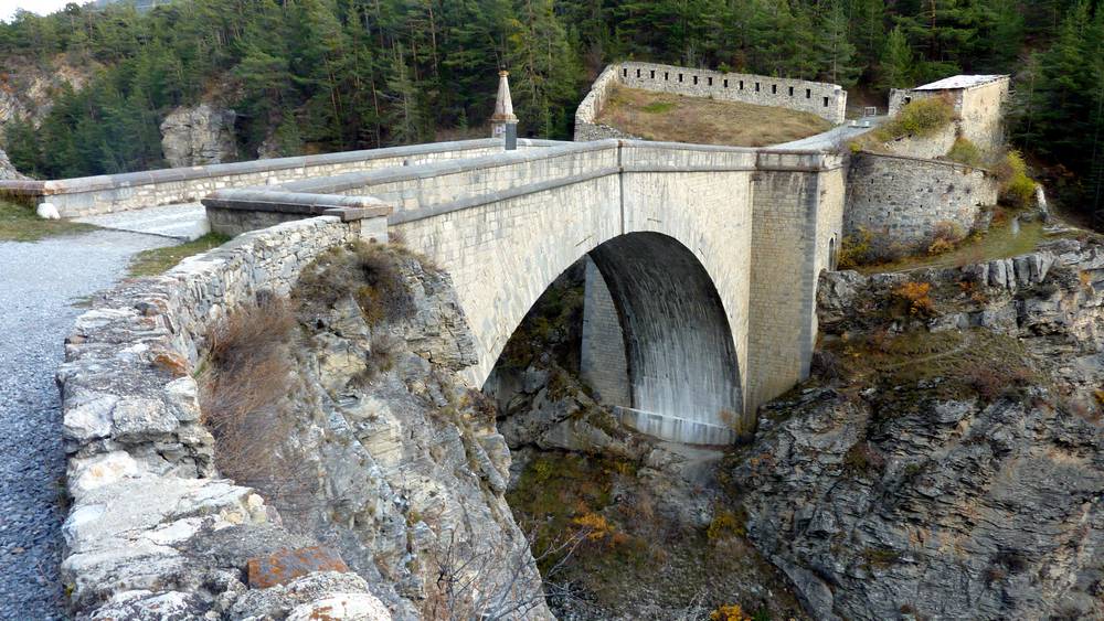#11 Pont d Pont d'Asfeld : petite note historique