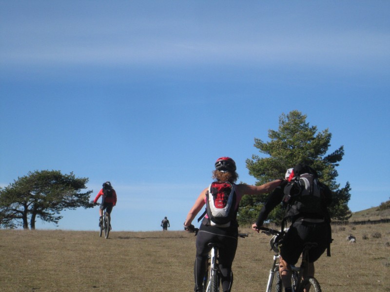 Vaste pré : Juste avant le Col du Pra (Photo Siggle)