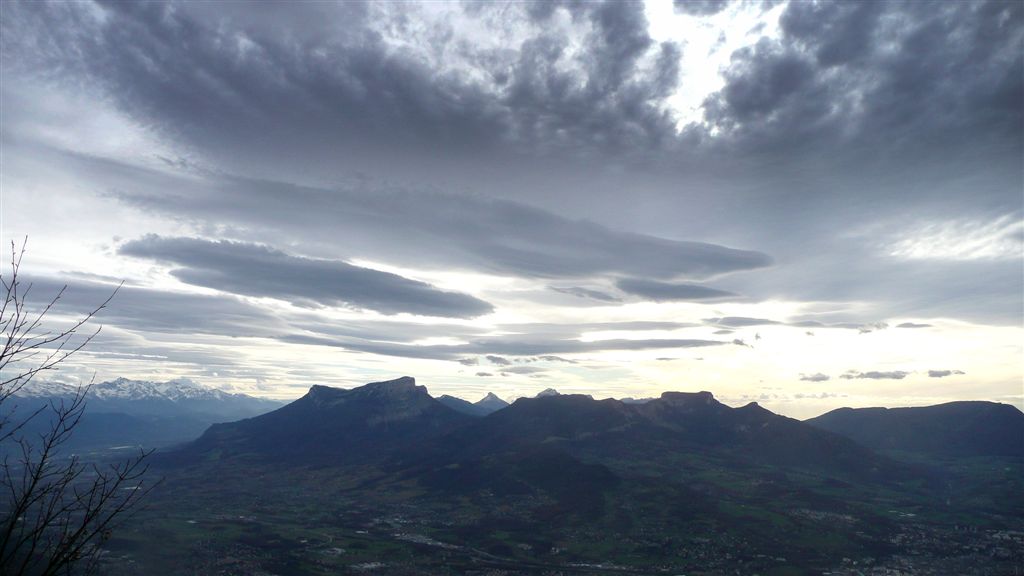 #2 Chartreuse : les nuages sont encore gris Chartreuse : les nuages sont encore gris