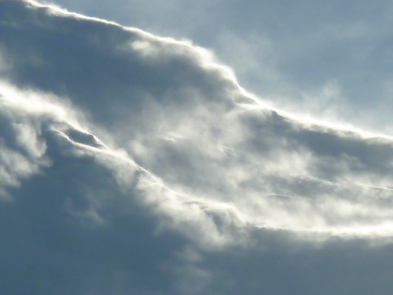#2 Vent sur le Dôme du Gouter : Le vent était fort ce jour là, soulevant la neige fraîche posée toute la journée du 12 novembre,sur l Vent sur le Dôme du Gouter : Le vent était fort ce jour là, soulevant la neige fraîche posée toute la journée du 12 novembre,sur l'arrête du dôme du gouter.