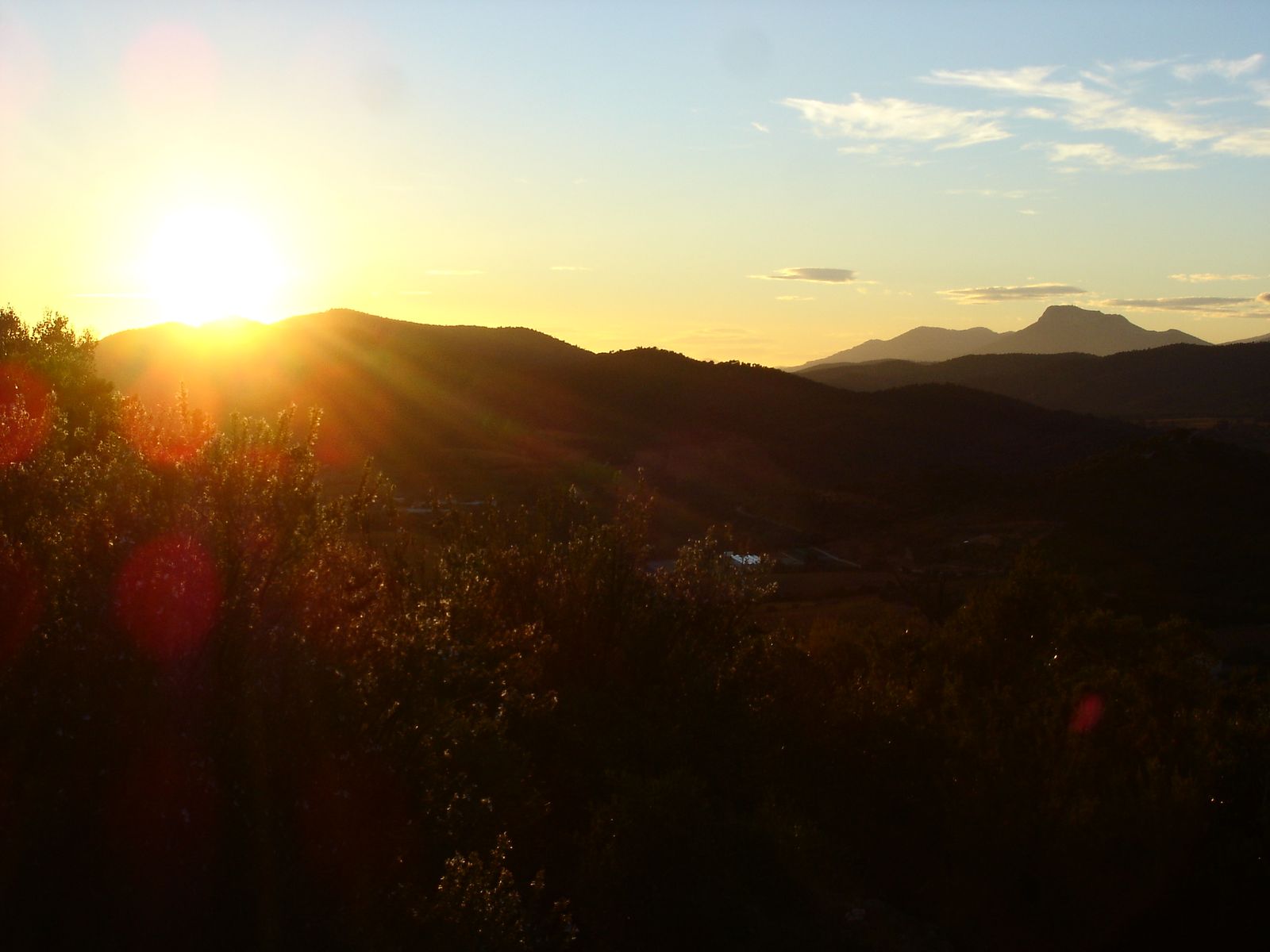 Couchant : Le soleil et le Coudon