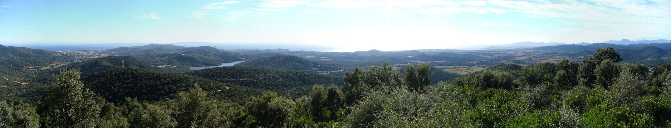 #1 La Galine : Jolie vue vers le sud et les îles La Galine : Jolie vue vers le sud et les îles