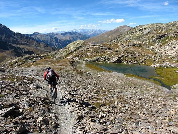 #3 Col Blanchet : descente du col Blanchet Col Blanchet : descente du col Blanchet