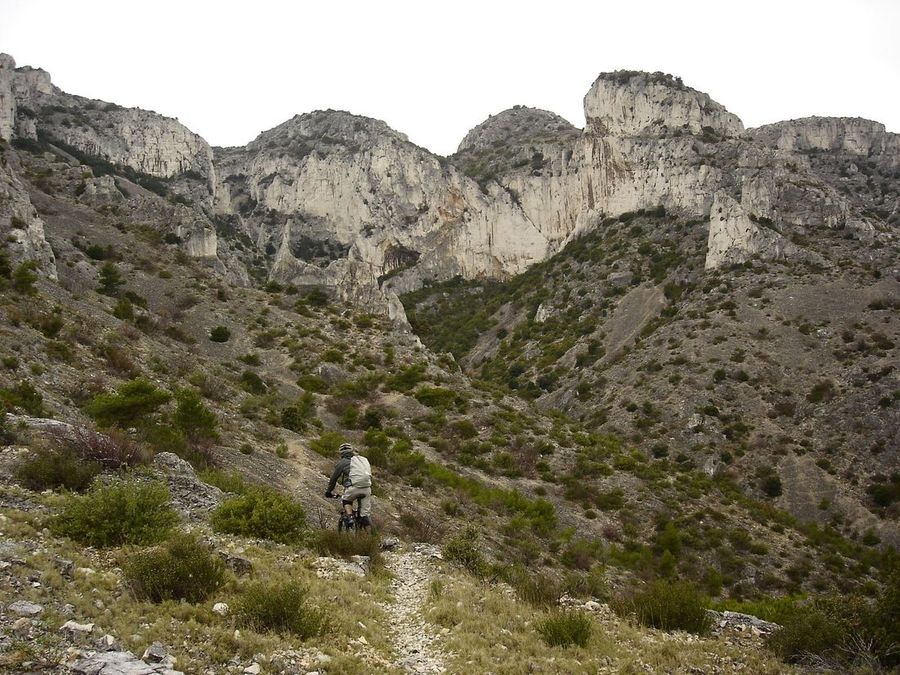 #17 Vallon de la Fenêtre : qu Vallon de la Fenêtre : qu'on aurait peut-être eu intérêt à fermer pour ne pas être trempés!