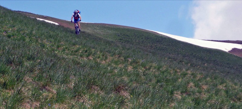 Vallone del Tibert : Petite portion descendante sous la Rocca della Comunetta suite à une erreur de parcours