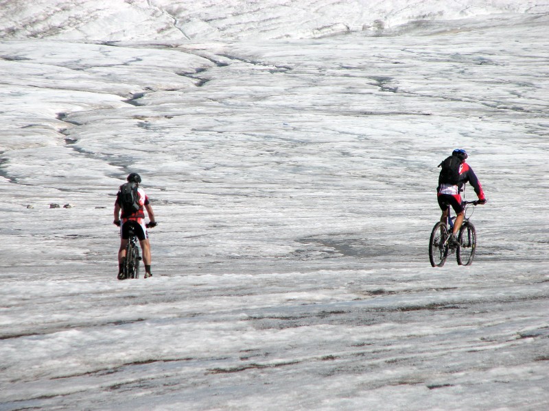 #4 Wildstrubel 4 : Sur le glacier de la plaine morte Wildstrubel 4 : Sur le glacier de la plaine morte