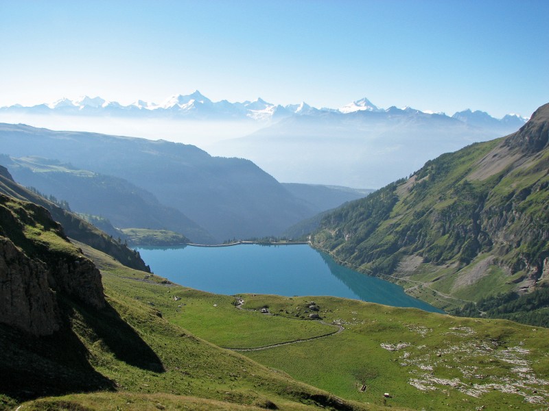 Wildstrubel 30 : lac de Tseuzier