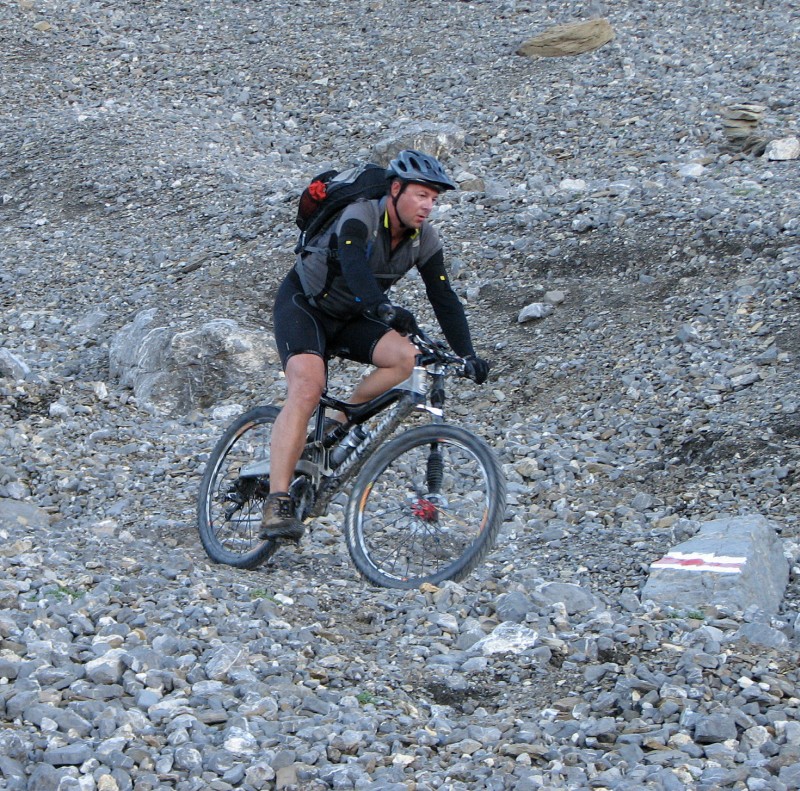 Wildstrubel 27 : Descente sous la cabane Widstrubelhütte