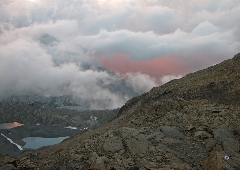 Wildstrubel 20 : Coucher de soleil à Wildstrubelhütte