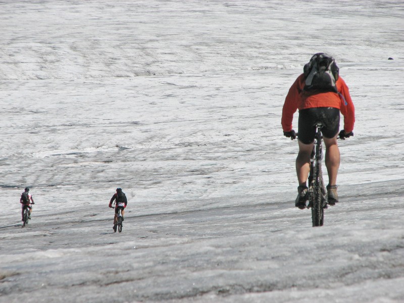 Wildstrubel 6 : Traversée du glacier de la Plaine morte