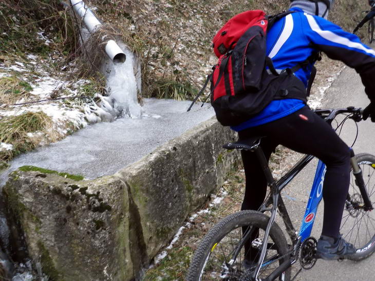 #4 Brrrr! : bon, les points d Brrrr! : bon, les points d'eau sont pas à température!