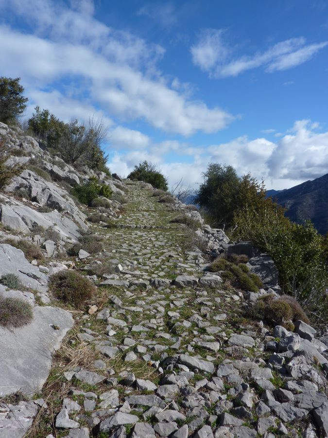 #8 GR 5 : On approche d GR 5 : On approche d'Utelle
