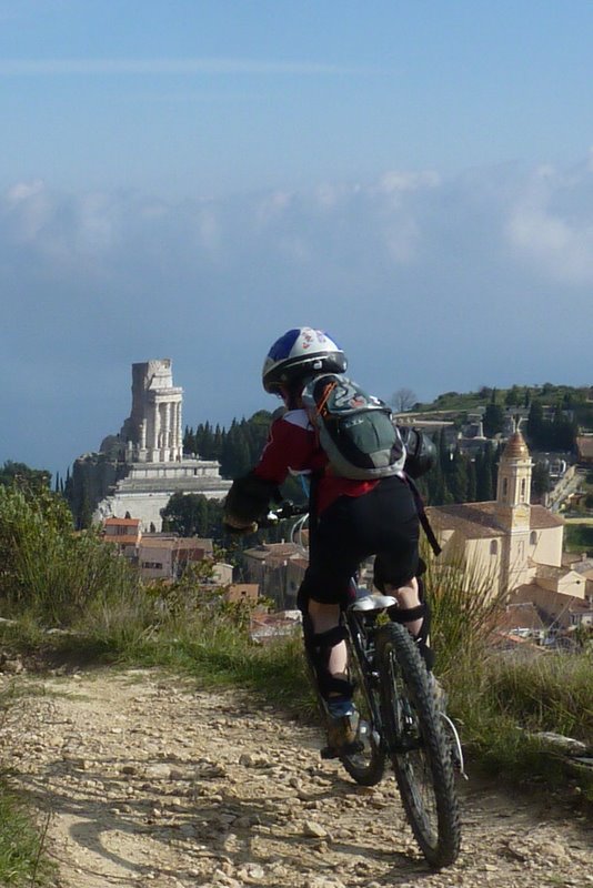 Trophée des Alpes : Je le tiens