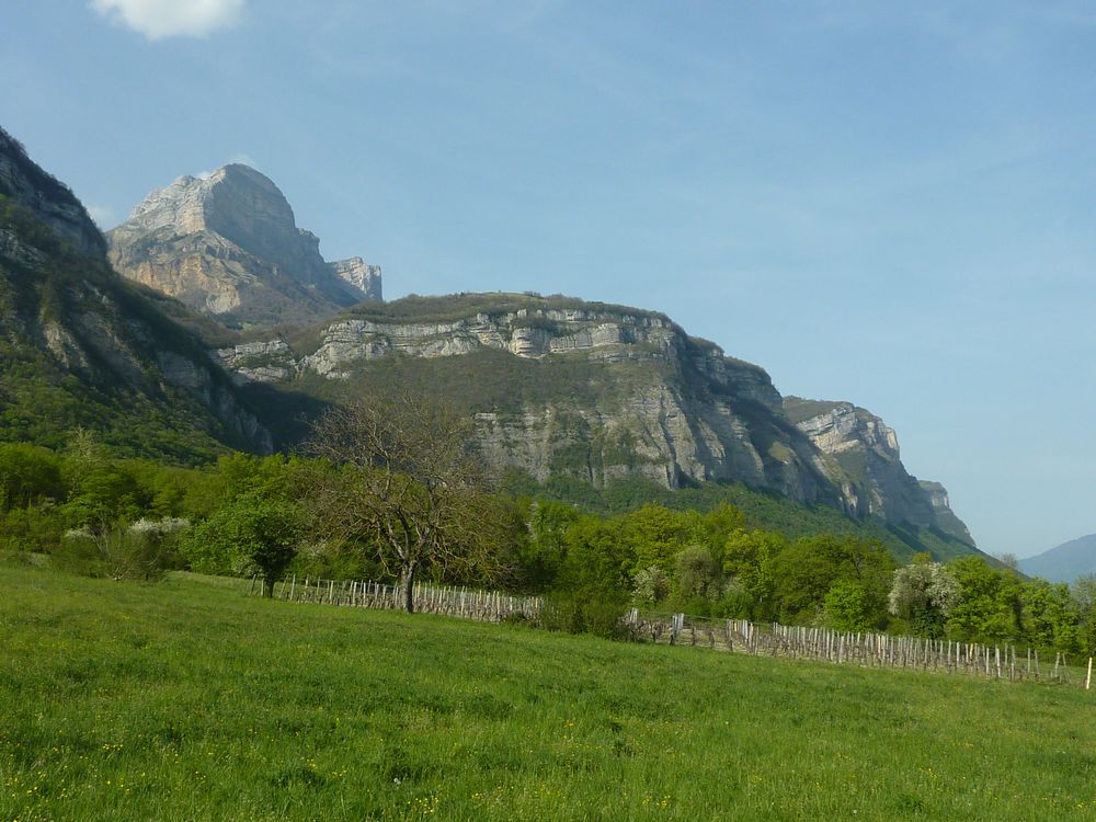 Sentier du Facteur : on se demande bien où peut passer le sentier dans cette face