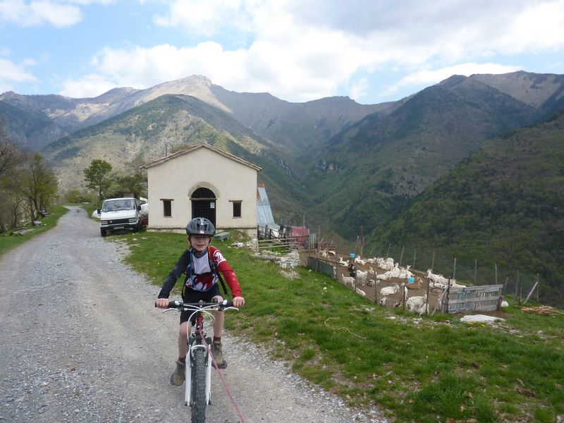 #6 Chapelle St Bernard : On remonte sur la piste Chapelle St Bernard : On remonte sur la piste