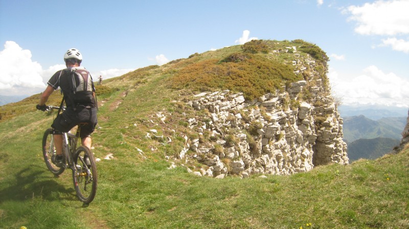 #6 le bec : ded surveille l le bec : ded surveille l'expo